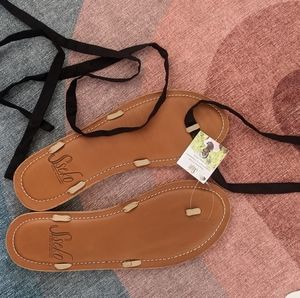 NWT Sseko Ribbon Leather Sandals Sz 9
